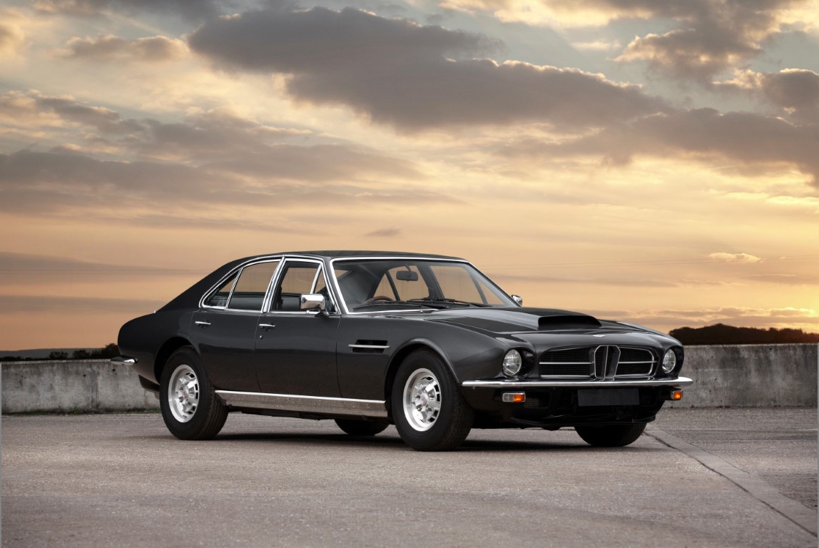 Aston Martin Lagonda (Automático)